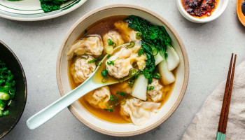 How Many Calories Wonton Soup: A Comprehensive Guide